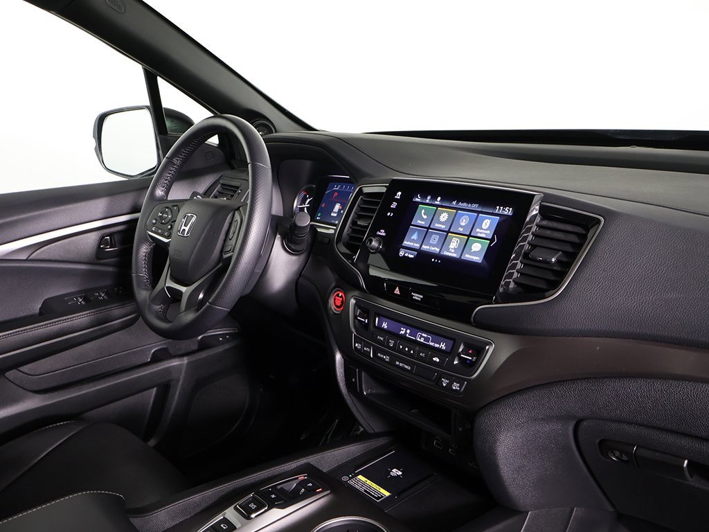 Used 2024 Honda Passport EX-L image 27