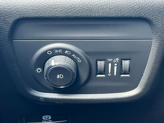 New 2026 Jeep Grand Cherokee L Limited AWD/4WD image 19