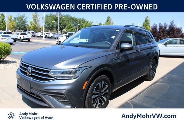 Used 2023 Volkswagen Tiguan S w/ Driver Assistance Package FWD image 3