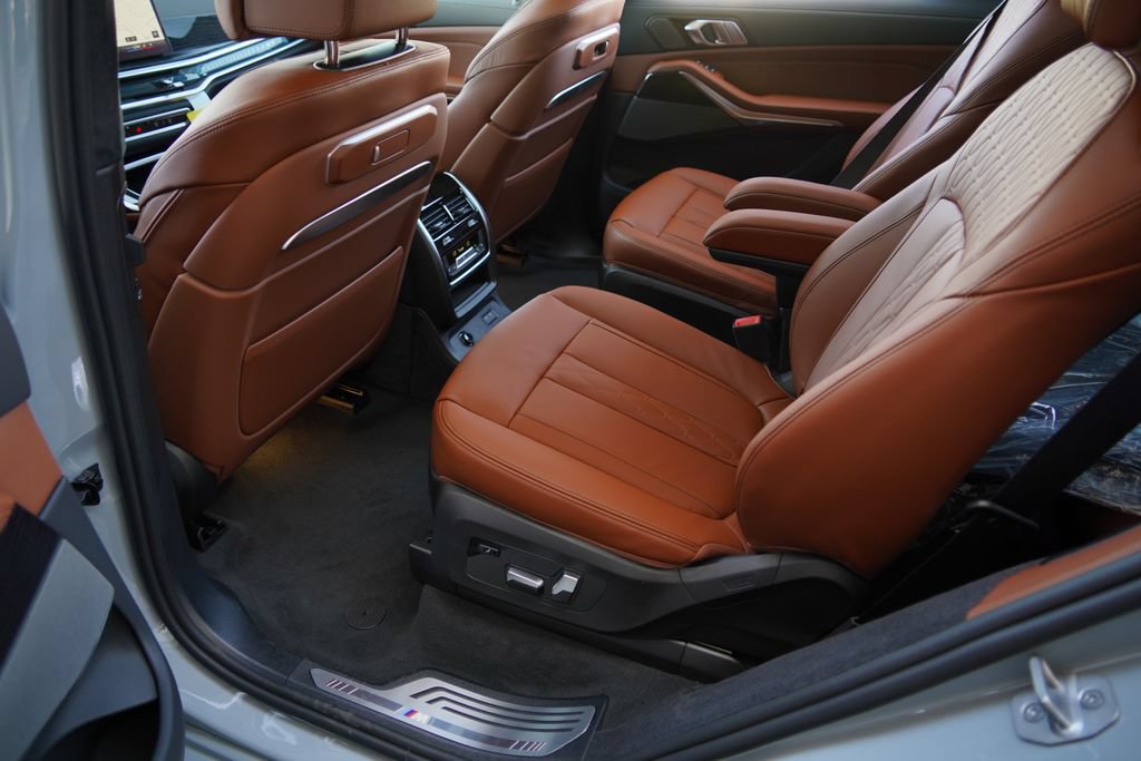 New 2027 BMW X7 xDrive40i AWD/4WD image 33