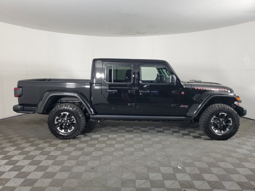New 2026 Jeep Gladiator Rubicon w/ Safety Group AWD/4WD image 3