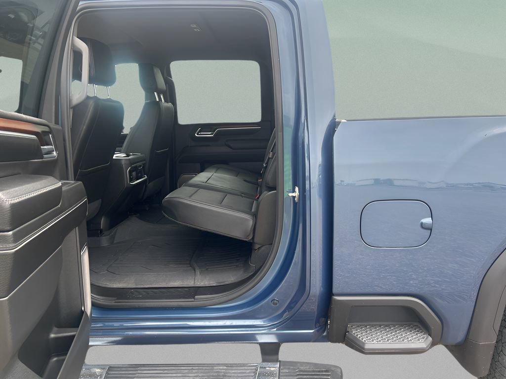 Used 2024 GMC Sierra 2500 Denali w/ Technology Package image 12