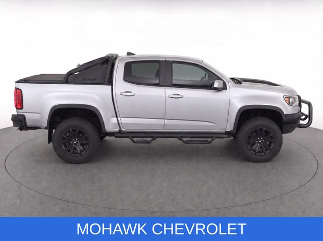 Used 2018 Chevrolet Colorado ZR2 w/ ZR2 Dusk Special Edition AWD/4WD image 9