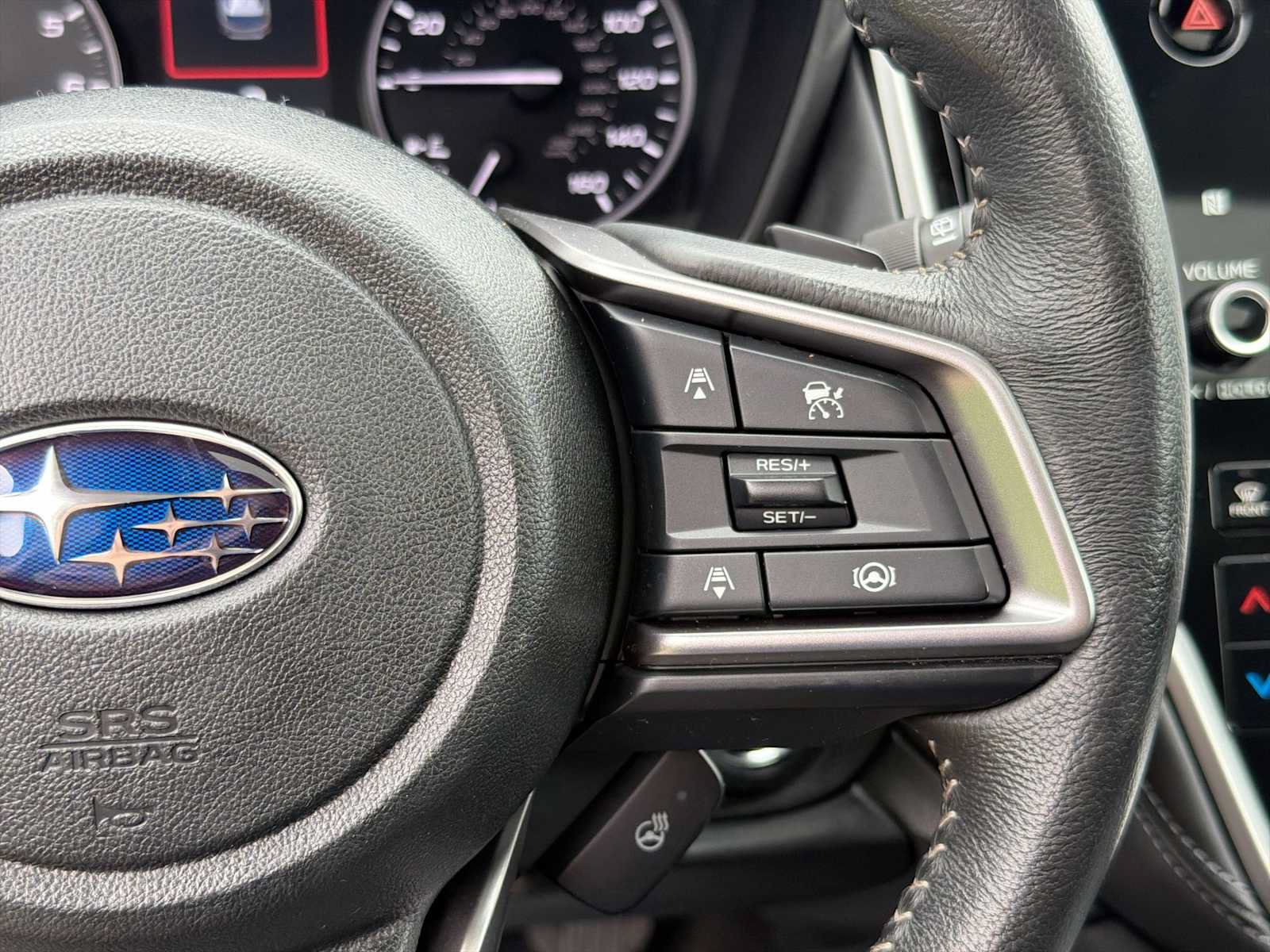 Certified 2024 Subaru Outback Limited AWD/4WD image 22