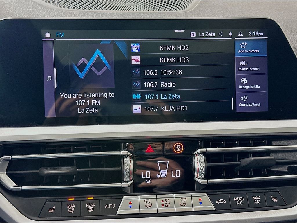 Used 2022 BMW 330e 330e iPerformance w/ M Sport Package image 15