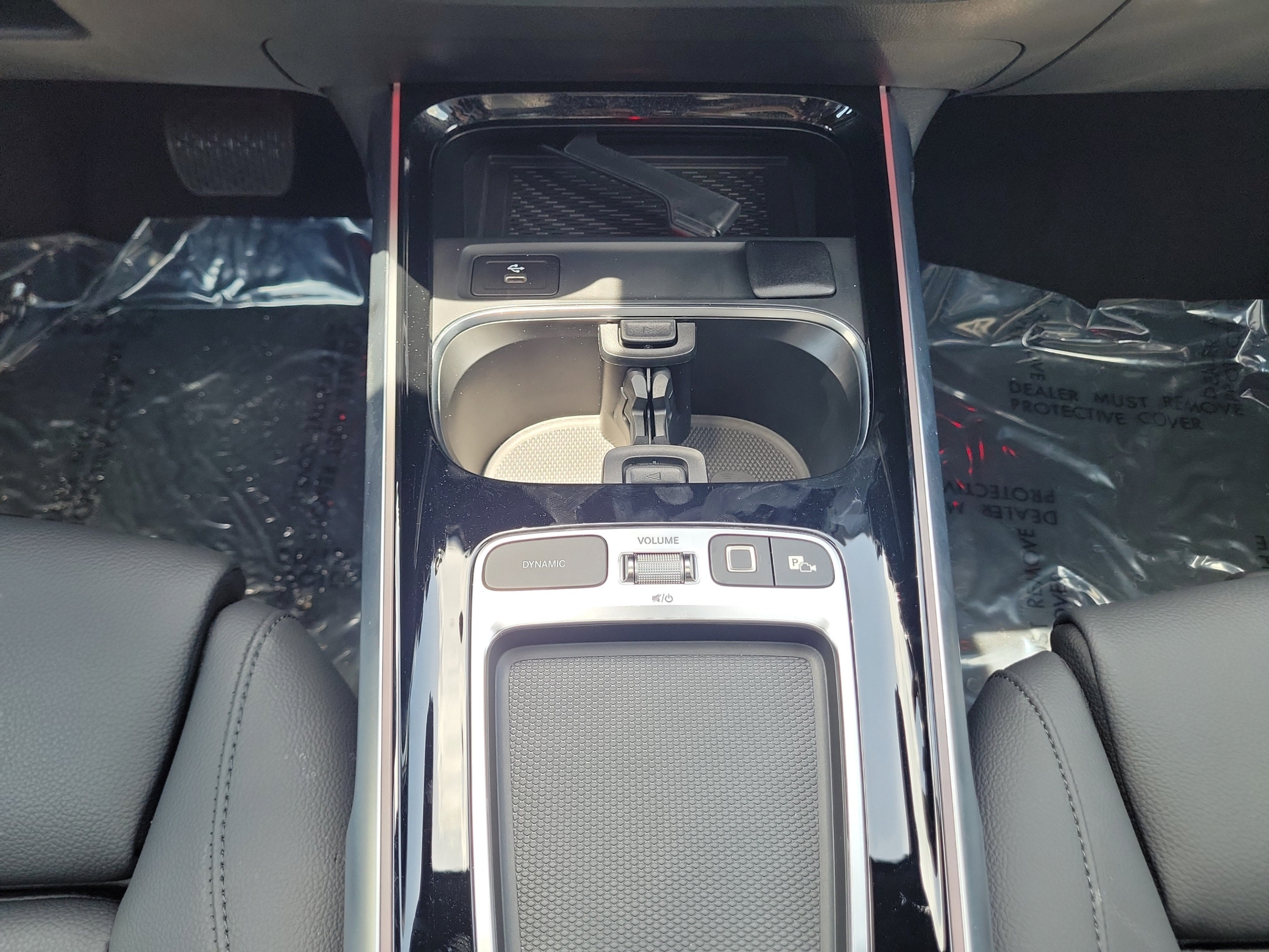 Used 2026 Mercedes-Benz GLB 250 image 16