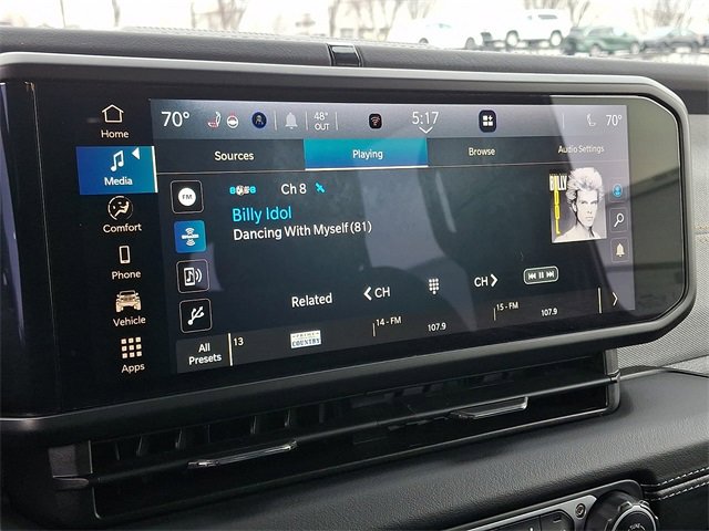 Used 2025 Jeep Wrangler Sahara image 16