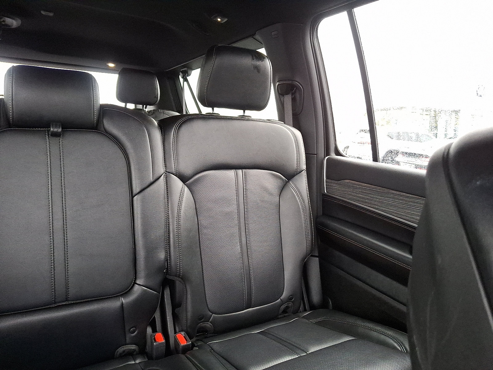 Used 2024 Jeep Wagoneer L Series II w/ Flexible Seating Group image 16