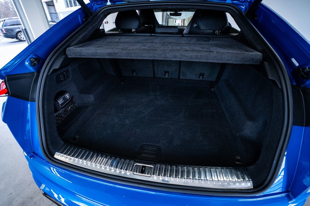 Used 2020 Lamborghini Urus image 71