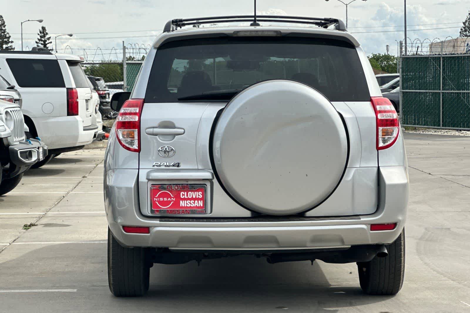 Used 2011 Toyota RAV4 2WD w/ Upgrade Value Pkg image 8