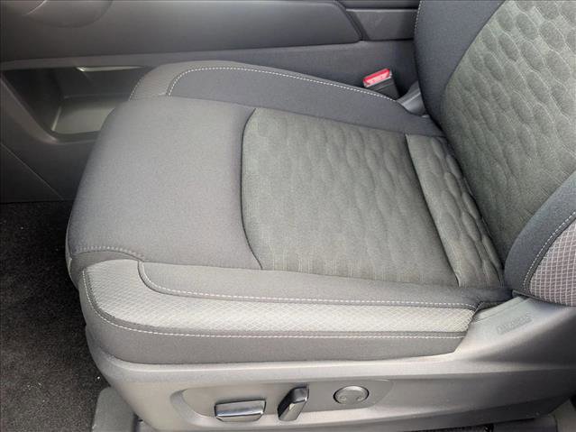 New 2026 Nissan Pathfinder SV image 4