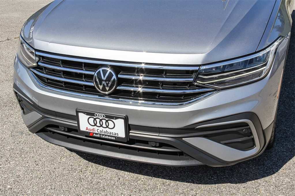 Used 2023 Volkswagen Tiguan SE image 8