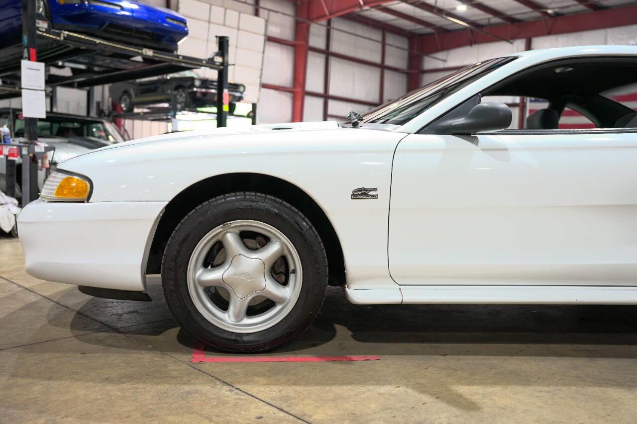 Used 1995 Ford Mustang GT image 3