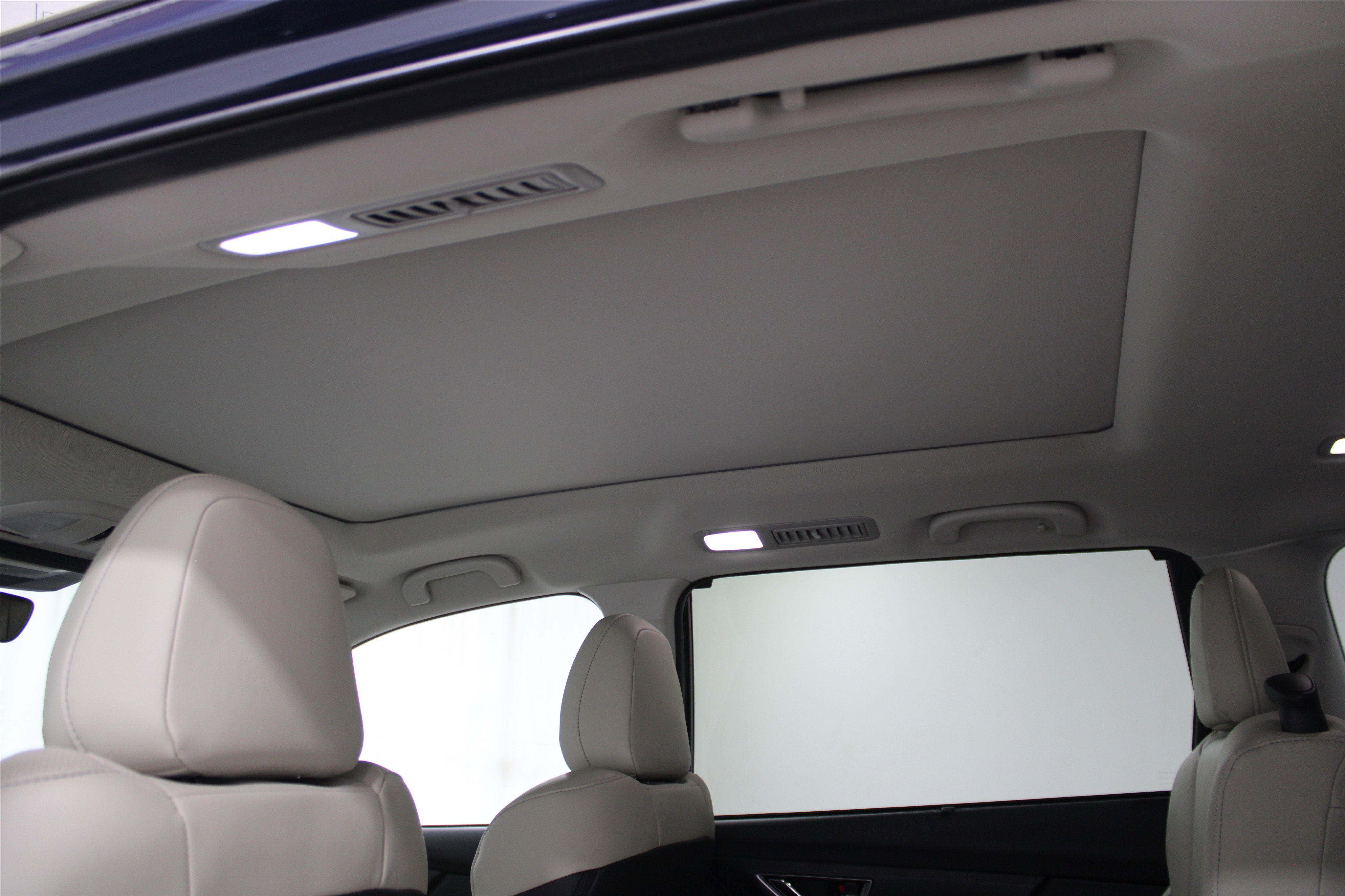 New 2025 Subaru Ascent Limited image 21