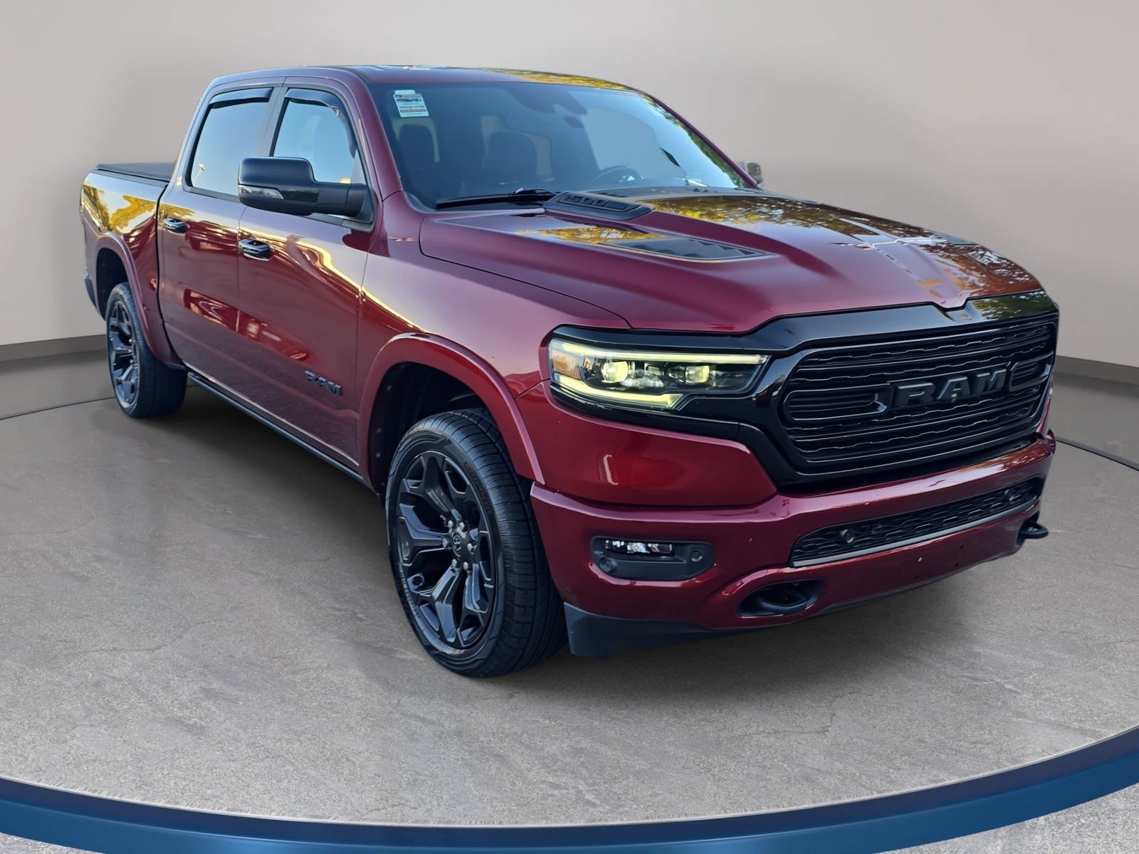Used 2023 RAM 1500 Limited AWD/4WD image 3
