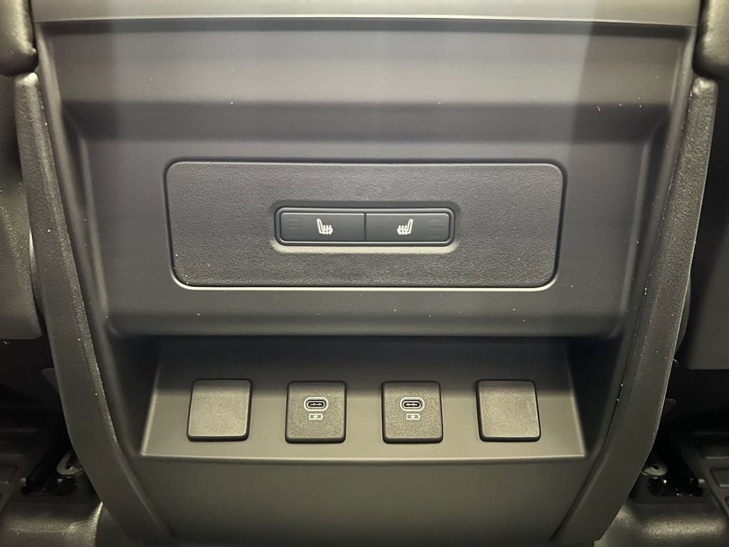 New 2024 Land Rover Defender 110 S AWD/4WD image 27
