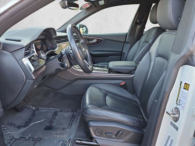 Used 2019 Audi Q8 Premium Plus w/ Premium Plus AWD/4WD image 16