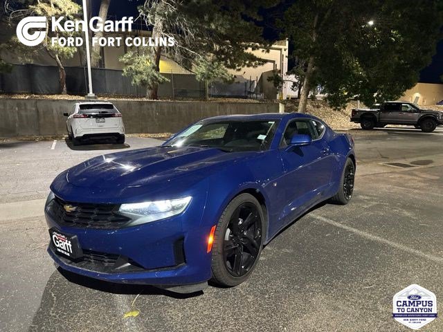 Used 2020 Chevrolet Camaro LT RWD image 1