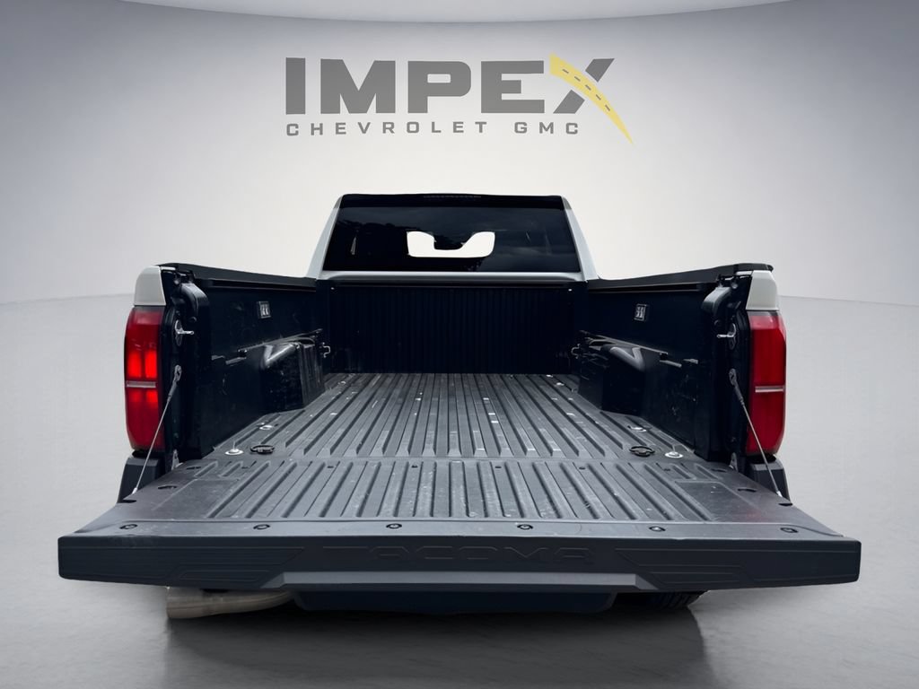 Used 2025 Toyota Tacoma SR RWD image 26