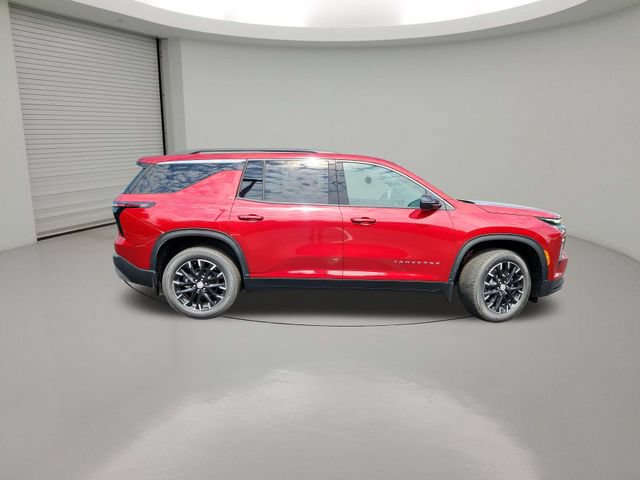 New 2026 Chevrolet Traverse LT w/ Sun and Wheel Package FWD image 8