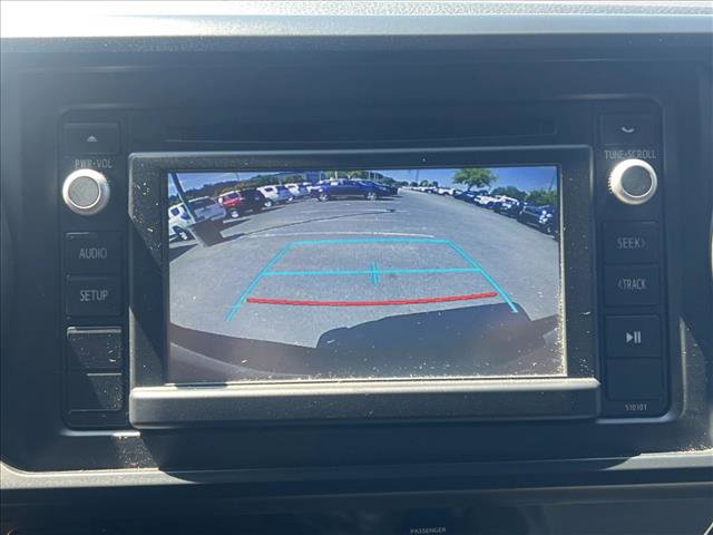 Used 2017 Toyota Tacoma SR image 14