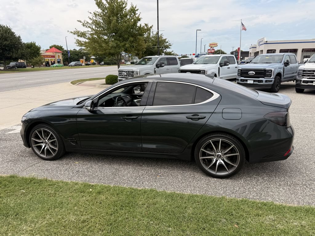 Used 2023 Genesis G70 2.0T AWD/4WD image 38