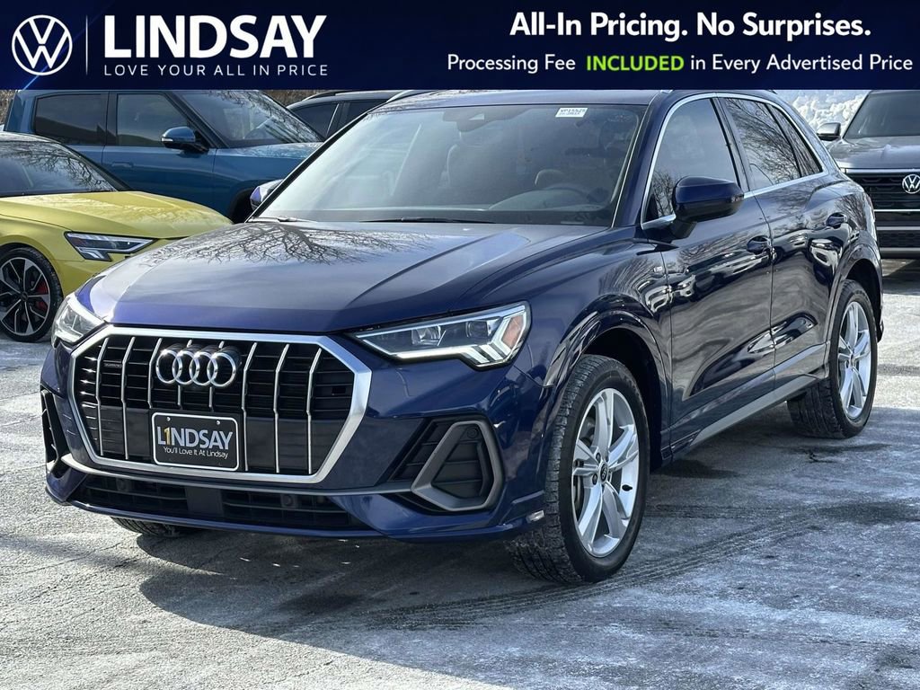 Used 2023 Audi Q3 2.0T Premium Plus w/ Premium Plus Package image 4