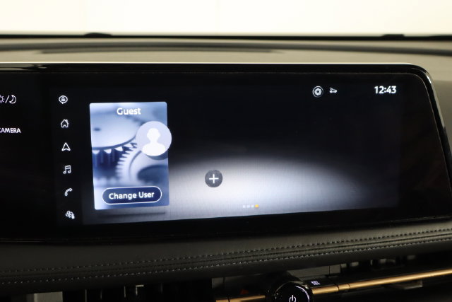 Used 2023 Nissan Ariya FWD image 30