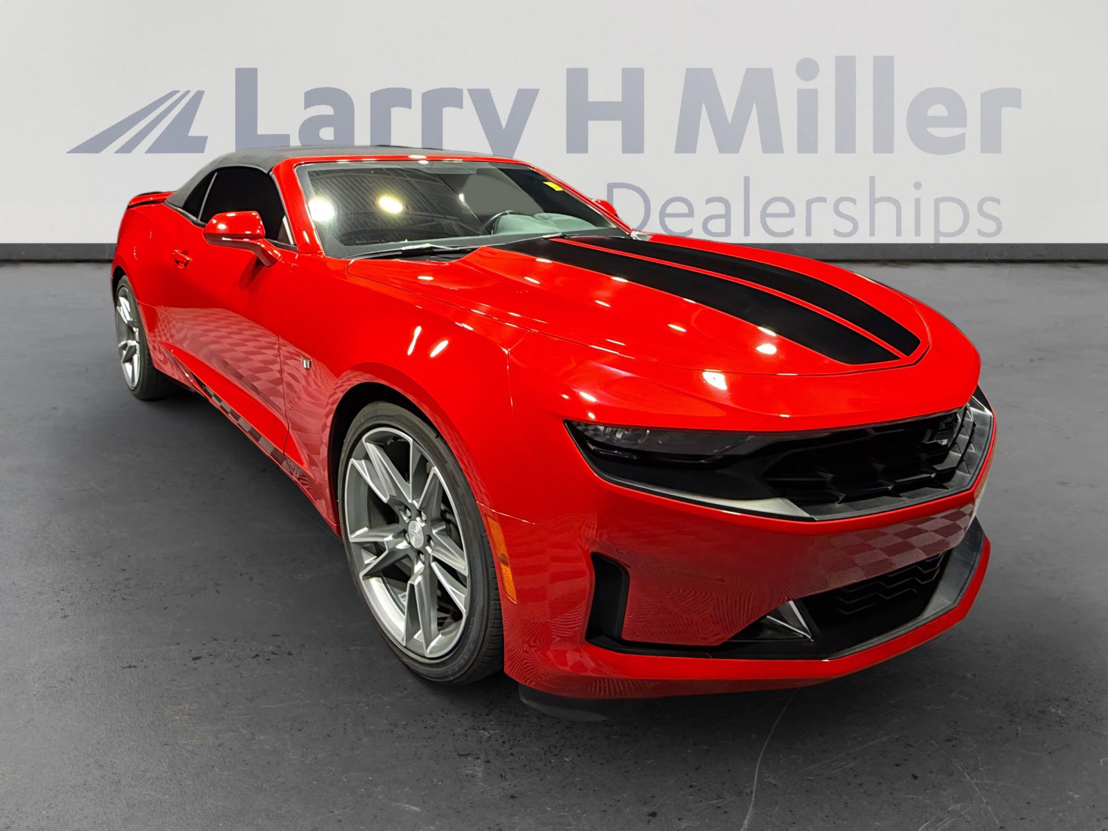 Used 2023 Chevrolet Camaro LT w/ RS Package RWD image 7
