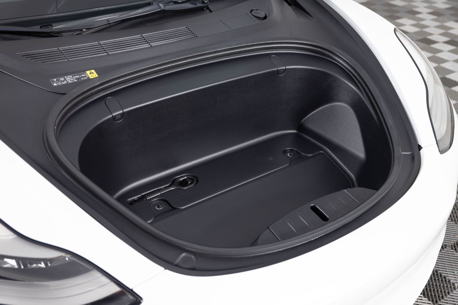 Used 2019 Tesla Model 3 Long Range RWD image 38