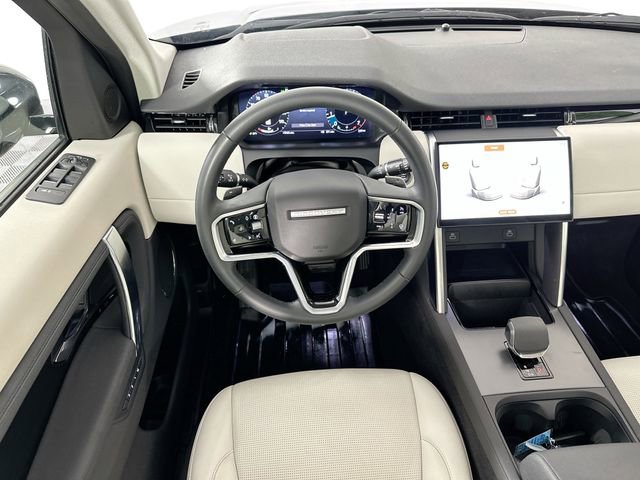 Used 2024 Land Rover Discovery Sport S image 11