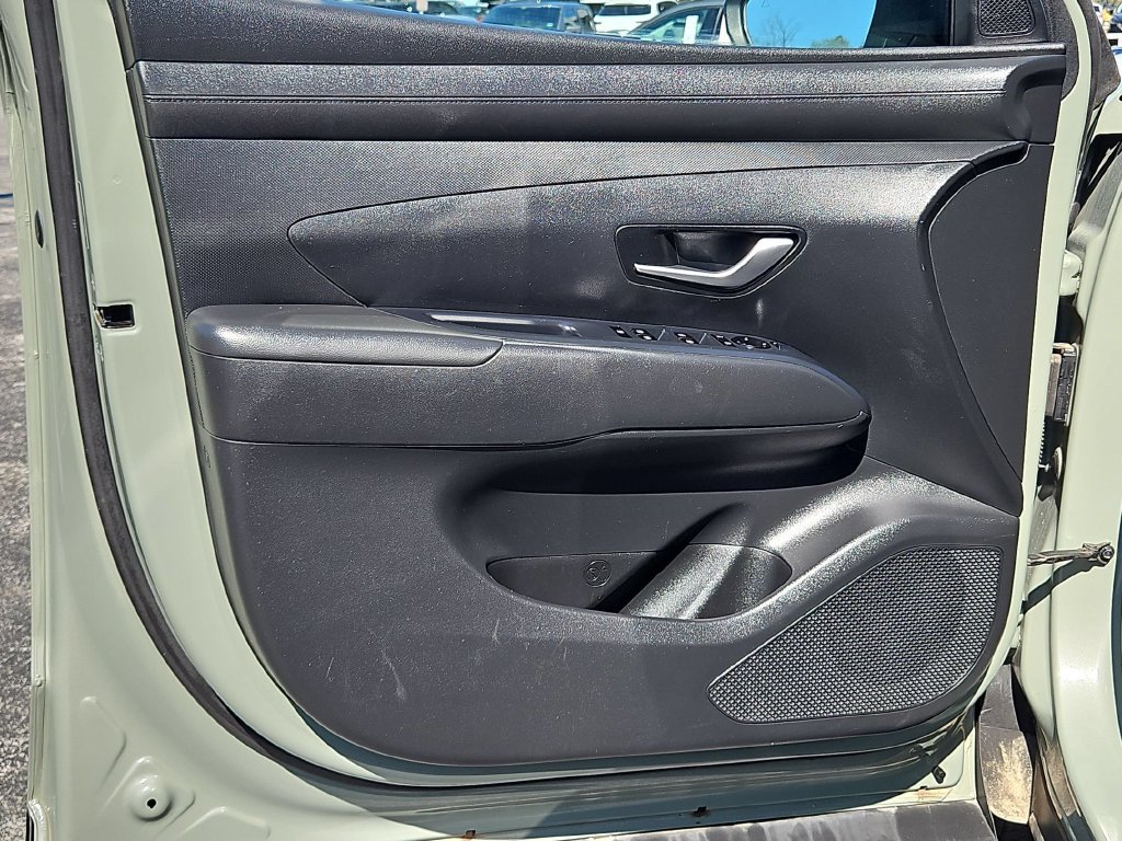 Used 2025 Hyundai Santa Cruz SEL AWD/4WD image 9