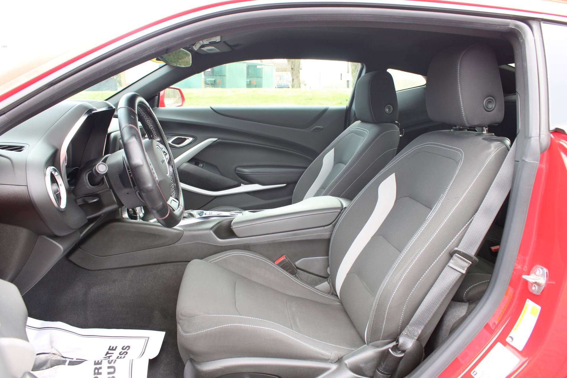Used 2022 Chevrolet Camaro LT image 18