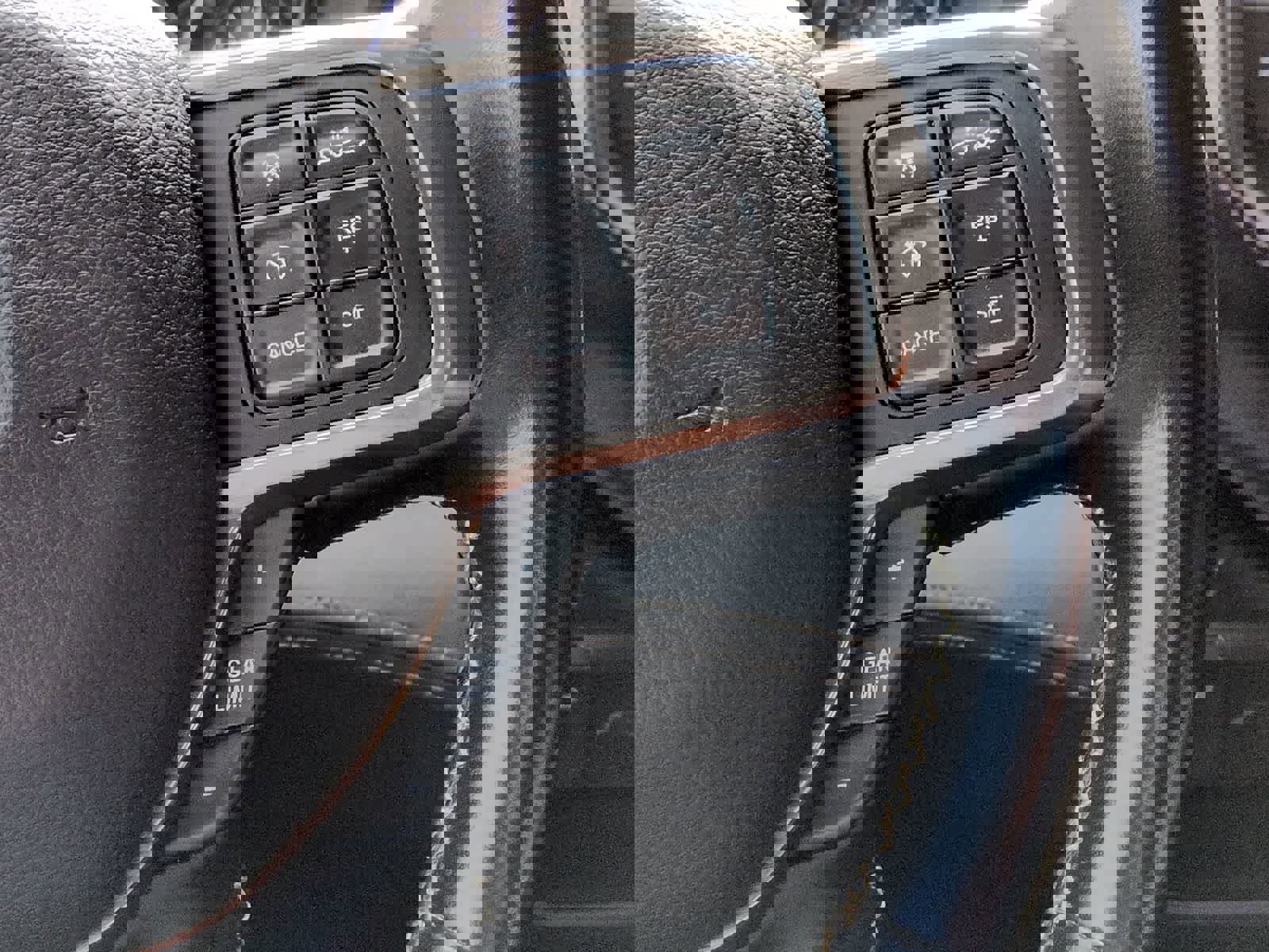 Used 2022 RAM 3500 Limited image 23