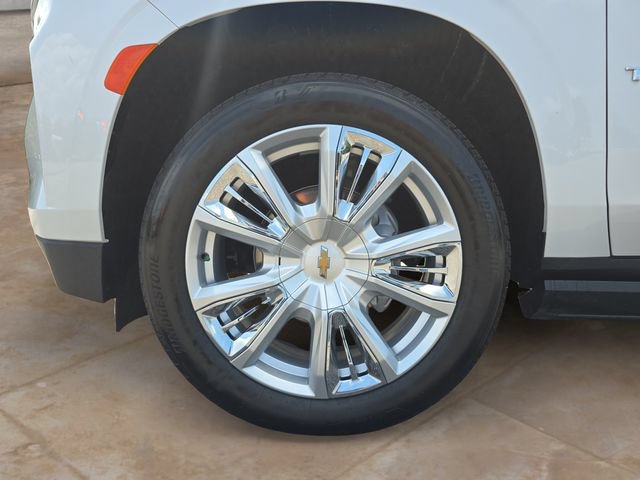 Used 2023 Chevrolet Tahoe High Country w/ Premium Package 2 AWD/4WD image 14