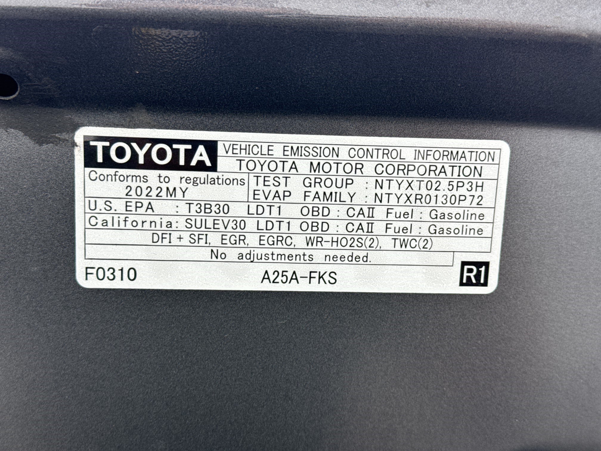 Used 2022 Toyota RAV4 XLE Premium FWD image 21