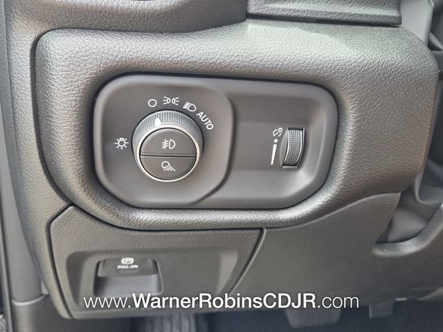 New 2026 RAM 1500 Express AWD/4WD image 28