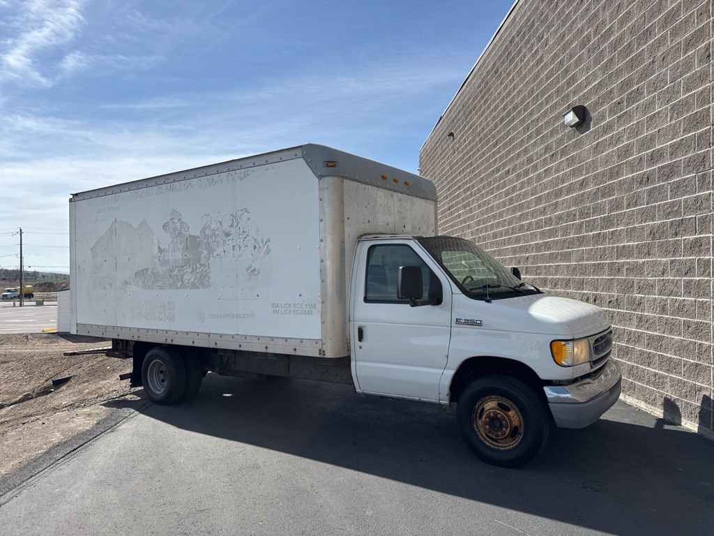 Used 2006 Ford E-350 and Econoline 350 Super Duty RWD image 1