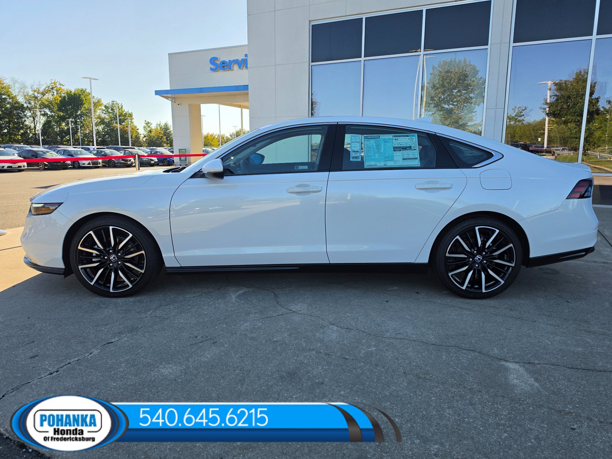 New 2026 Honda Accord Hybrid Touring image 3