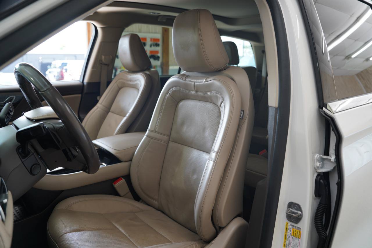 Used 2021 Lincoln Aviator Reserve w/ Elements Package Plus RWD image 26