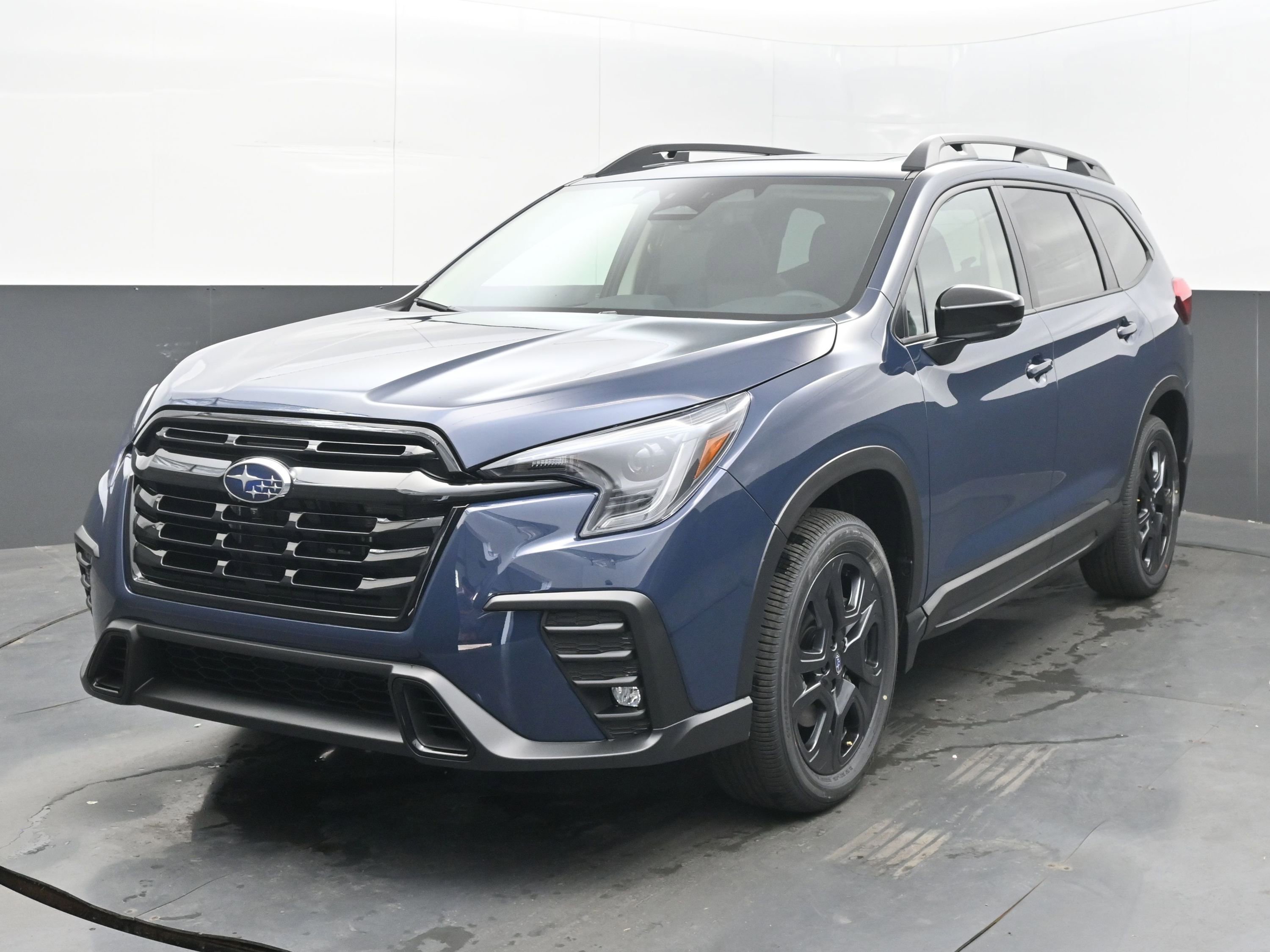 New 2025 Subaru Ascent Bronze Edition image 3