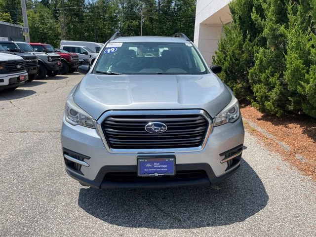 Used 2019 Subaru Ascent 8-Passenger AWD/4WD image 3