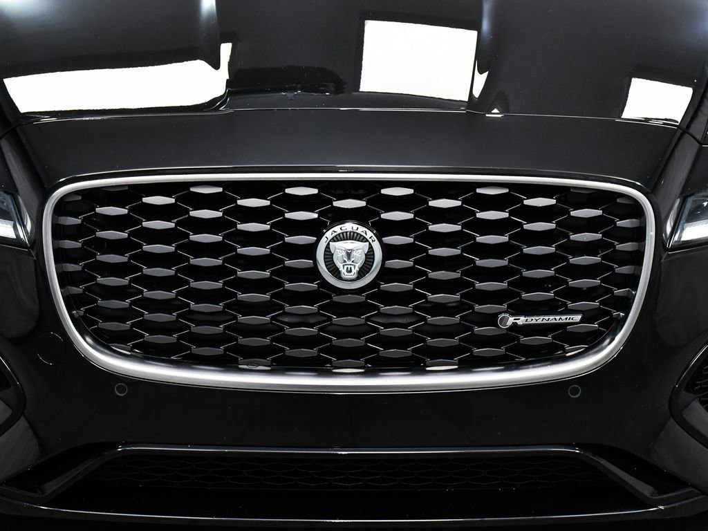 Used 2024 Jaguar XF R-Dynamic SE image 73