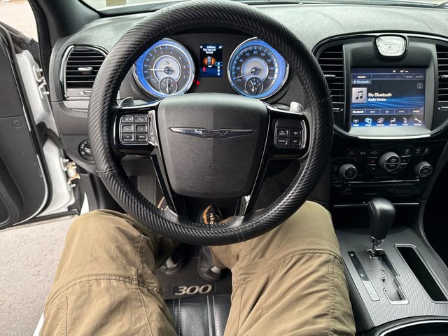 Used 2014 Chrysler 300 S image 17