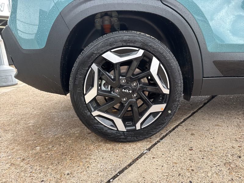 New 2026 Kia Seltos SX w/ SX Sunroof Package image 9
