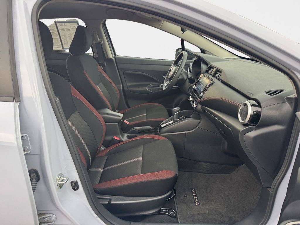 Used 2024 Nissan Versa SR w/ Trunk Package image 19