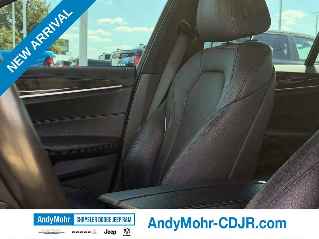 Used 2018 BMW 540i xDrive AWD/4WD image 22