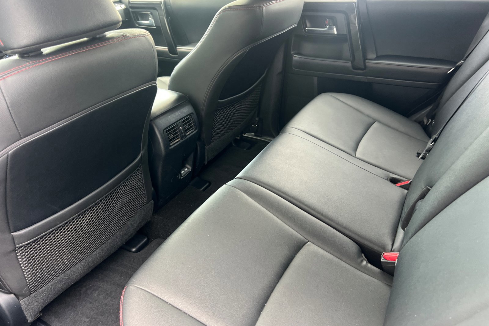 Used 2024 Toyota 4Runner TRD Off-Road Premium image 12