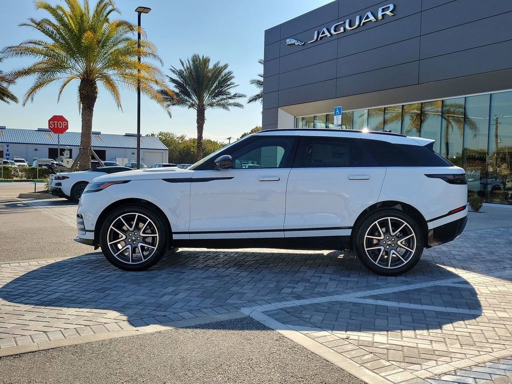 New 2026 Land Rover Range Rover Velar Dynamic SE AWD/4WD image 2