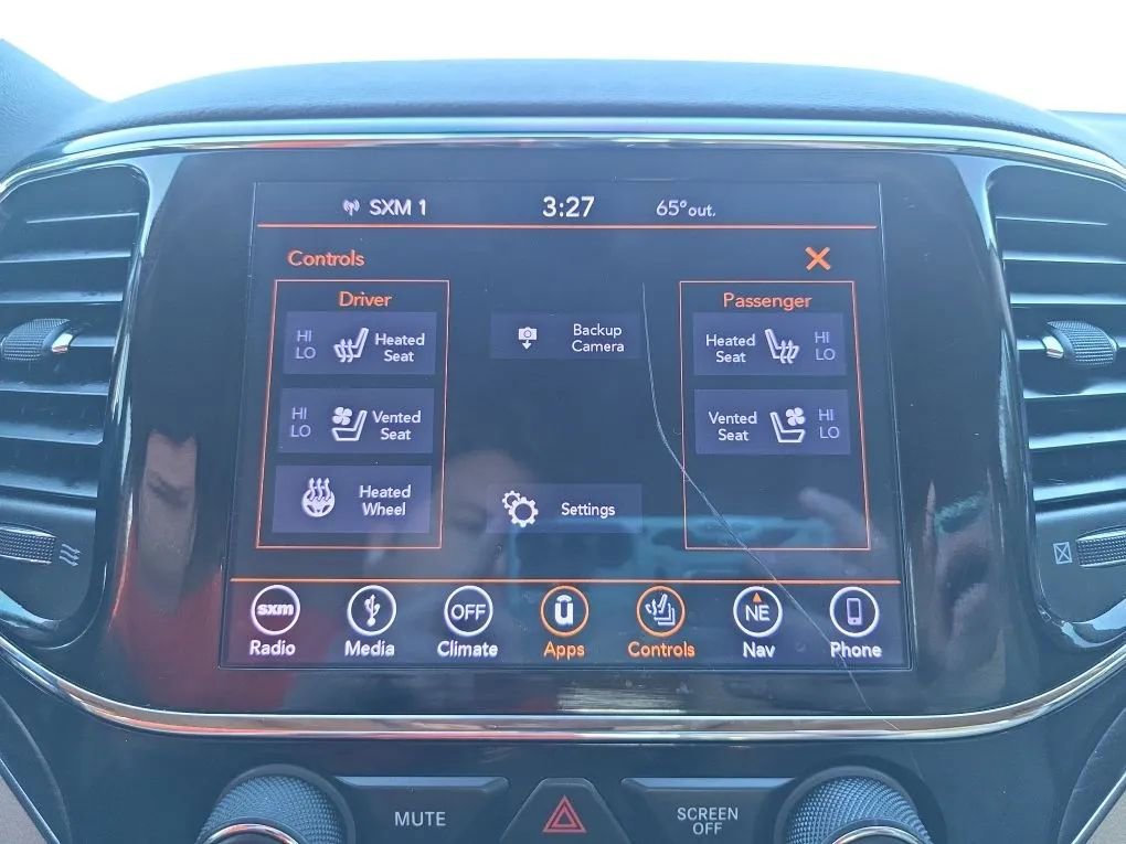 Used 2019 Jeep Grand Cherokee Limited w/ Luxury Group II image 31